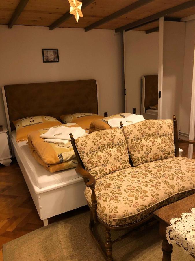 Ducville 2 Lägenhet Braşov Exteriör bild