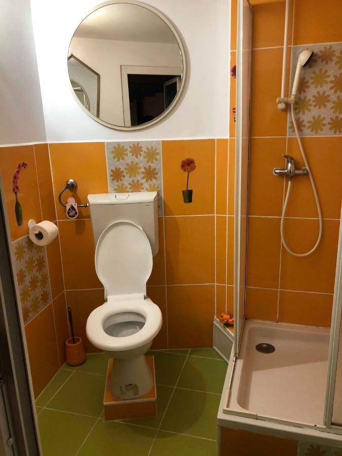 Ducville 2 Lägenhet Braşov Exteriör bild